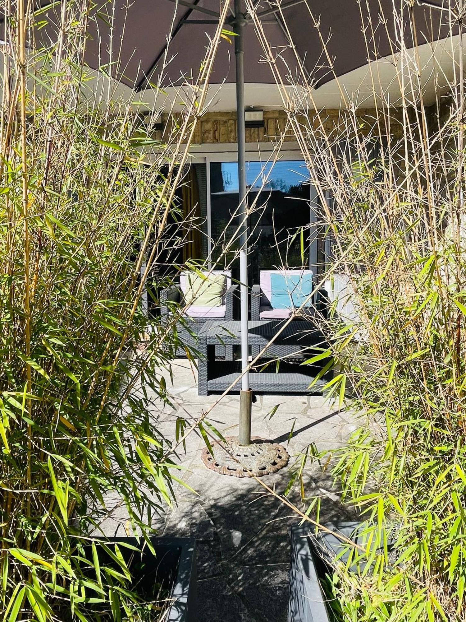 Hotel Ambition Zen Presles Exterior foto